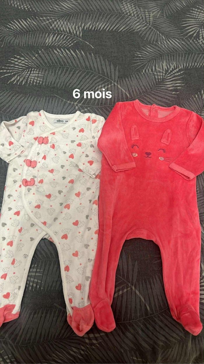 Lots de six pyjamas bébé fille - photo numéro 4