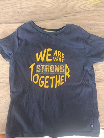 Tee shirt
