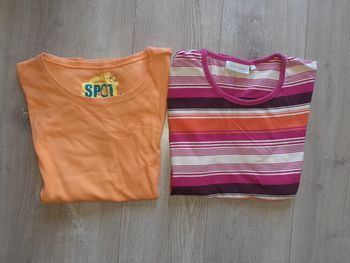 Lot de 2 tee shirts taille 42