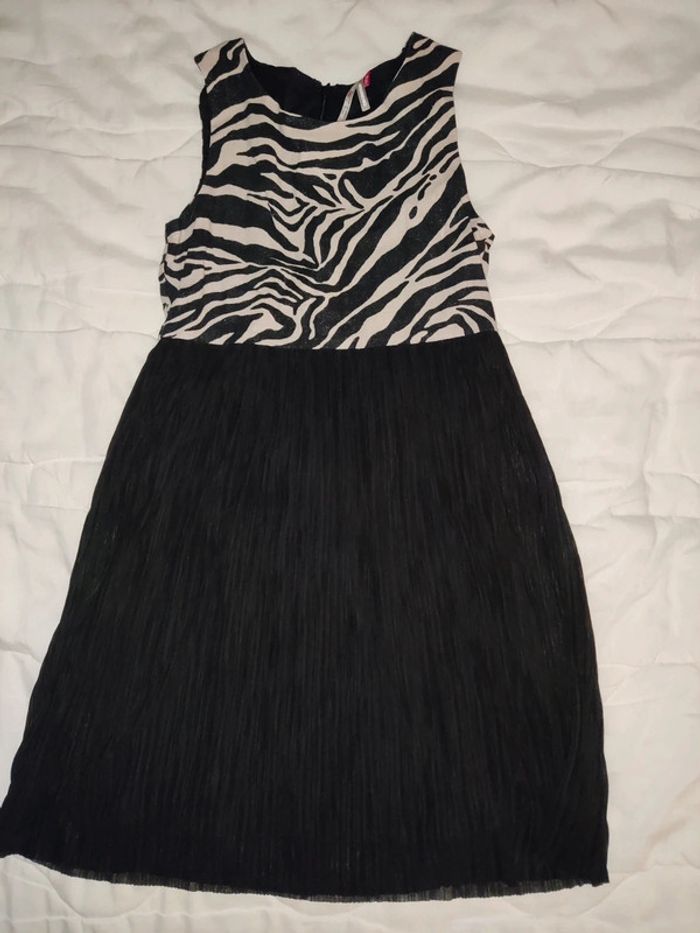 Robe noire 10 ans