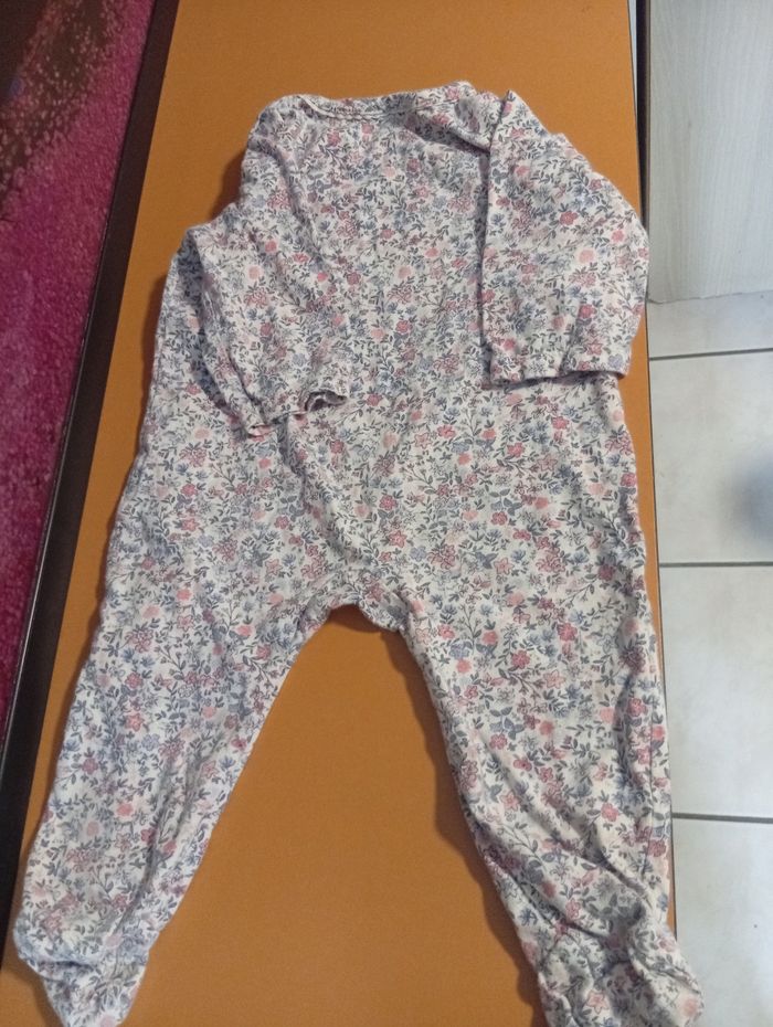 Pyjamas tape a l'oeil - photo numéro 3