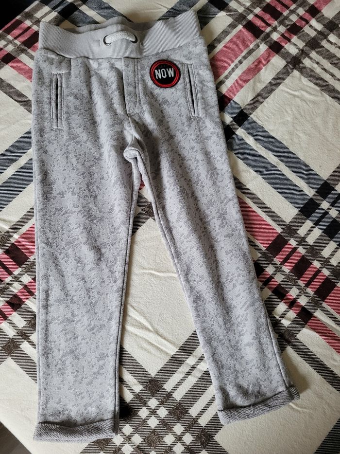 jogging ikks petit 5ans (5e)