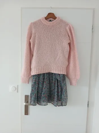 Robe et pull