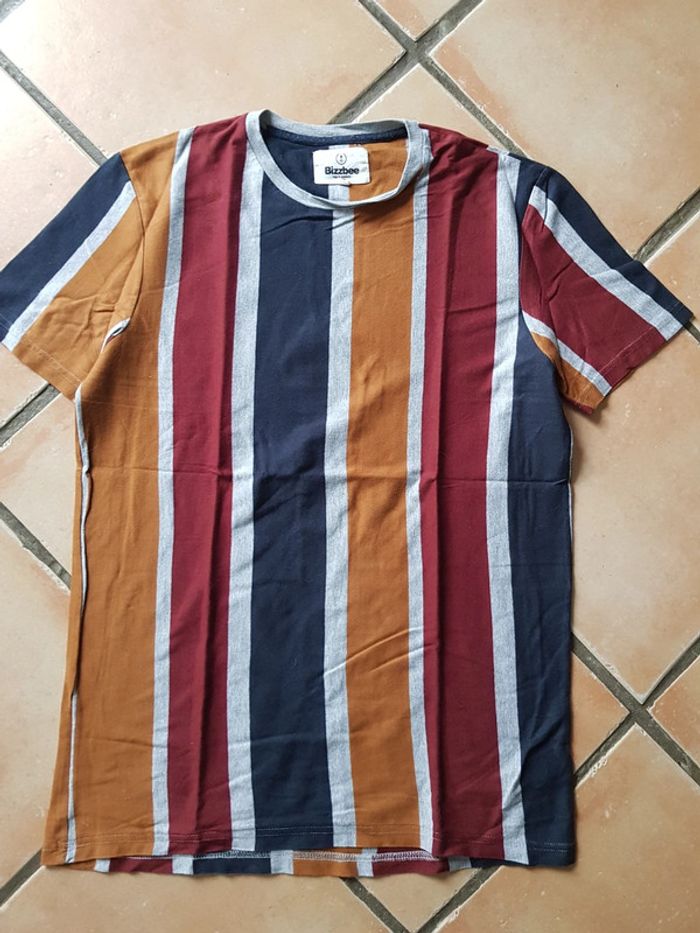 T shirt Bizzbee