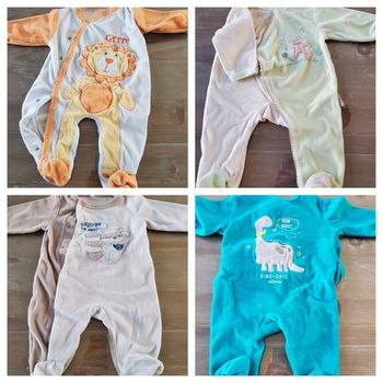 Lot 4 Pyjamas 1 mois