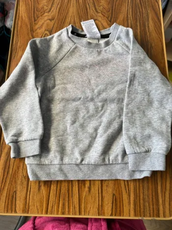 Sweat fille 18/24 mois