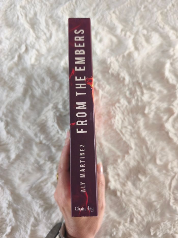 From the embers Aly Martinez - photo numéro 2