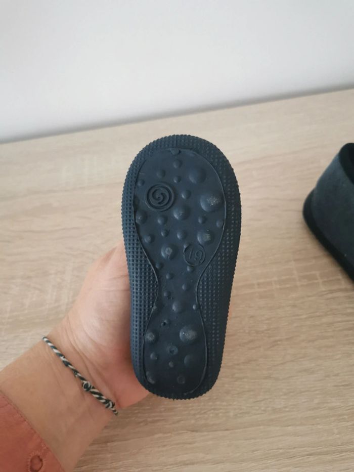 Chaussons bébé - photo numéro 3