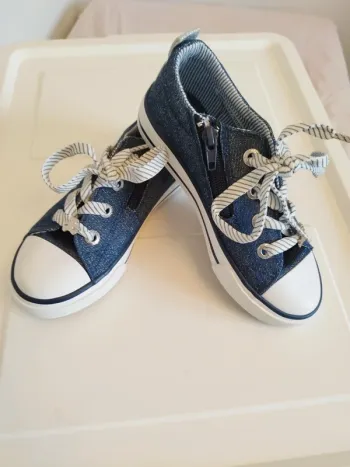 Tennis neuves 30