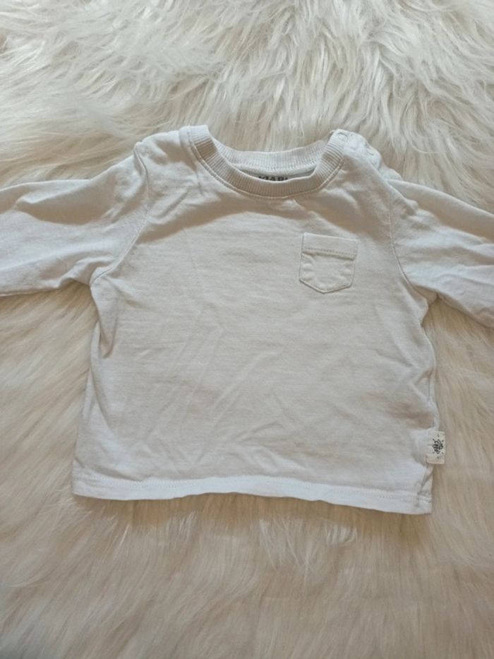 T shirt manches longues 3 mois - photo numéro 2