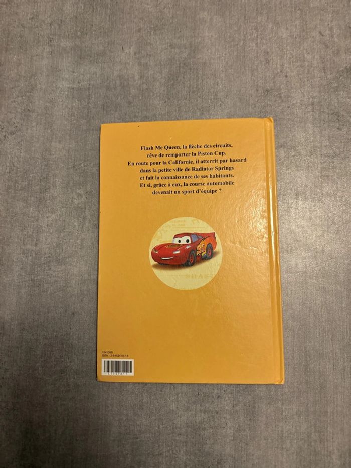 Livre Disney cars, quatre roues - photo numéro 3