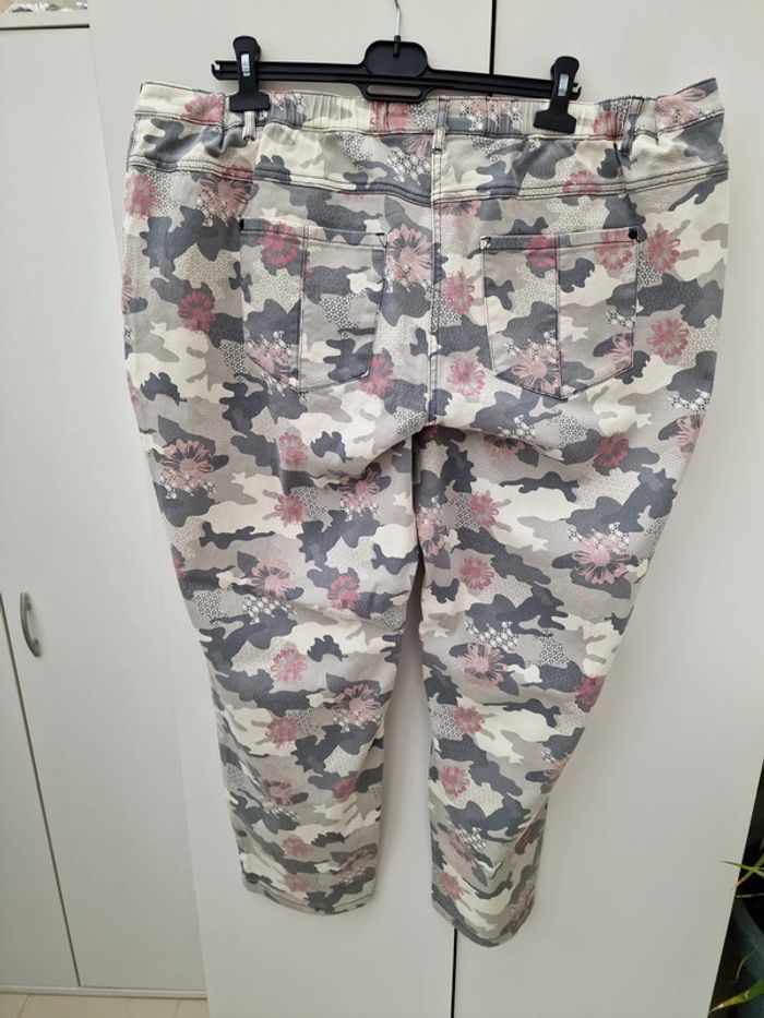 Jean Boyfriend Délavé Imprimé Camouflage Fleurs - photo numéro 7