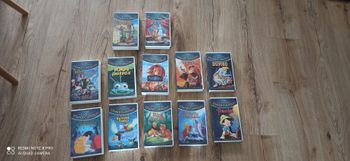 12 cassettes vidéo  grands classiques Disney 