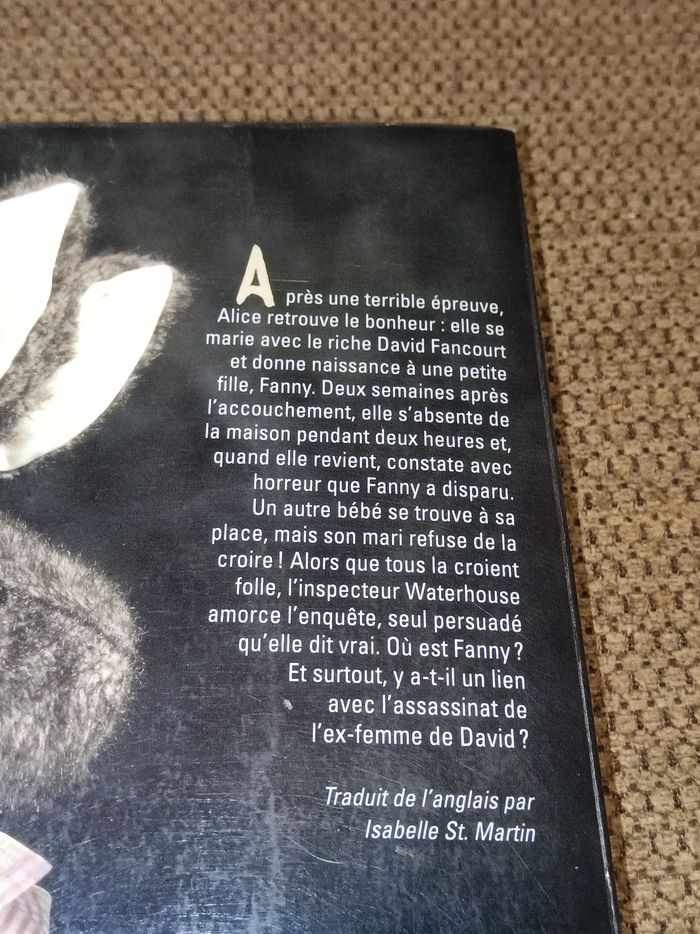 Pas de berceuse pour Fanny par Sophie Hannah - photo numéro 2