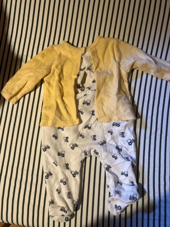 Pyjama - photo numéro 4