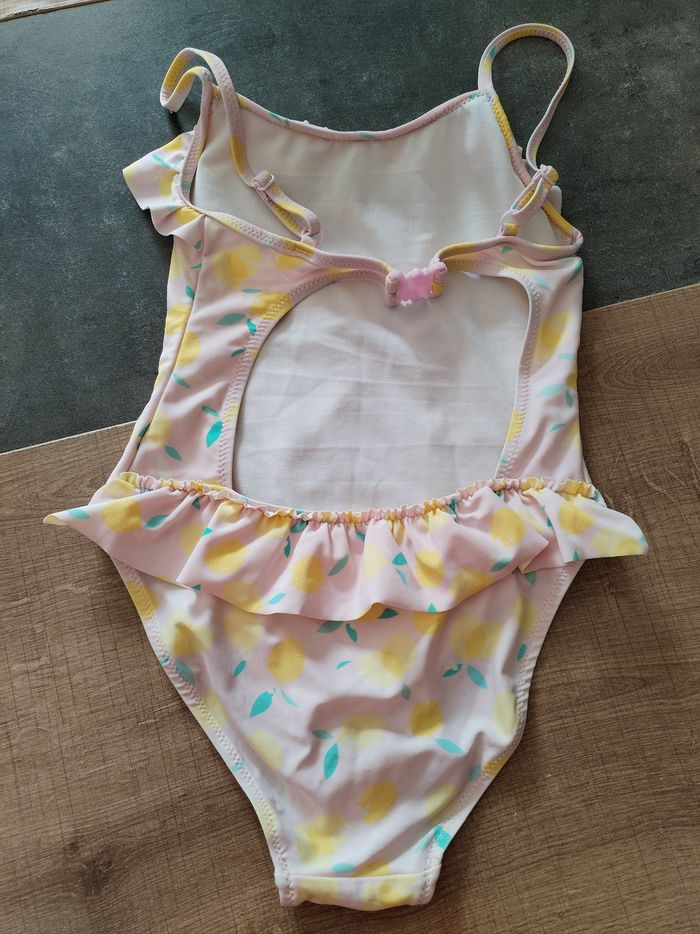 Maillot de bain 8 ans - photo numéro 2