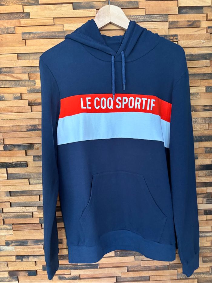 Pull à capuche le Coq Sportif bleu