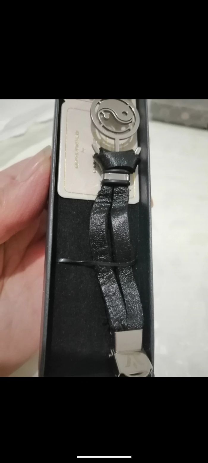 Beau bracelet Gioyes en simili cuir. - photo numéro 5