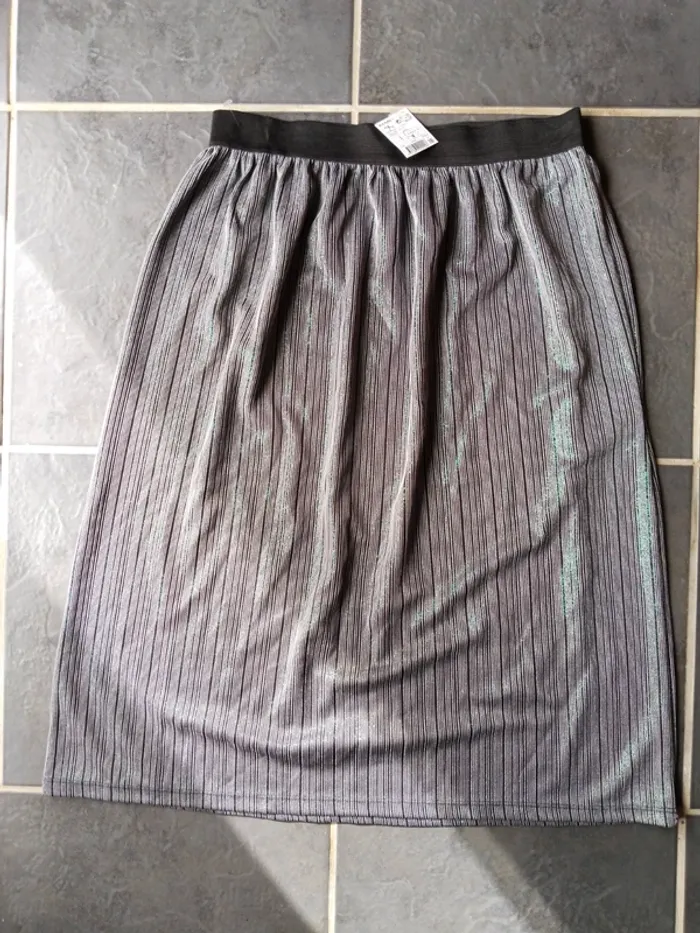 Gros lot de 14 vêtements neufs de marque Kiabi taille 42 - photo numéro 3
