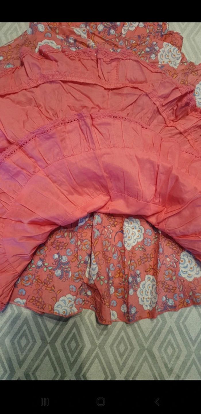 Robe rose avec fleurs taille 9 ans - photo numéro 7