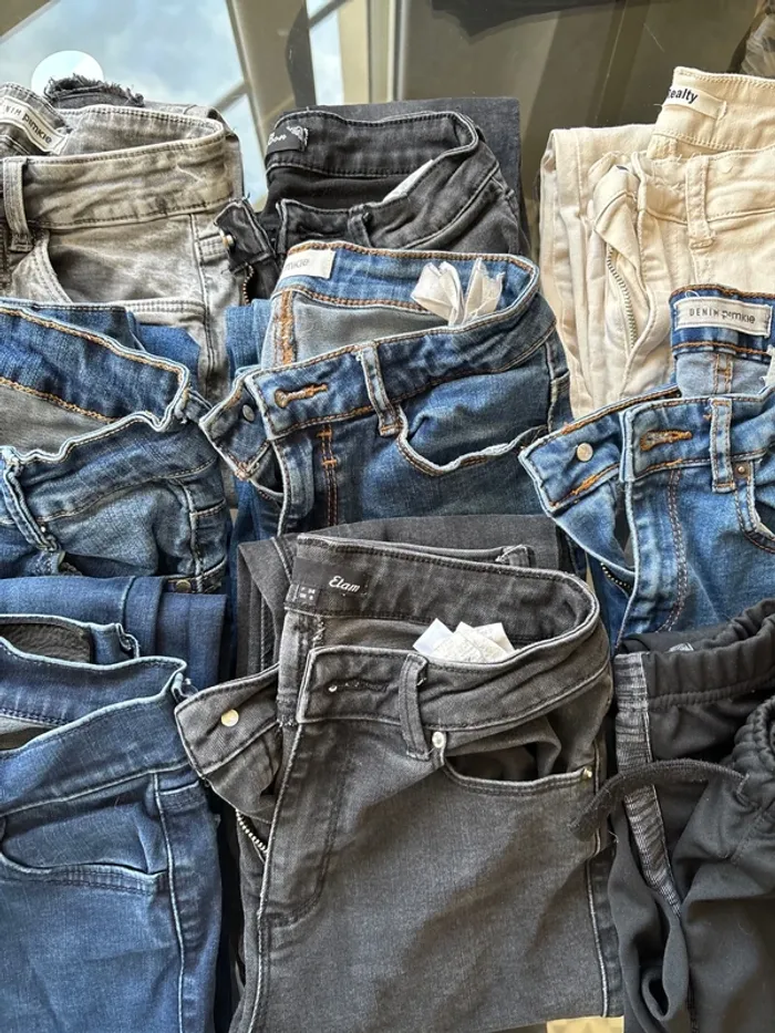 Lot de 10 jeans/survet taille 34 - photo numéro 3
