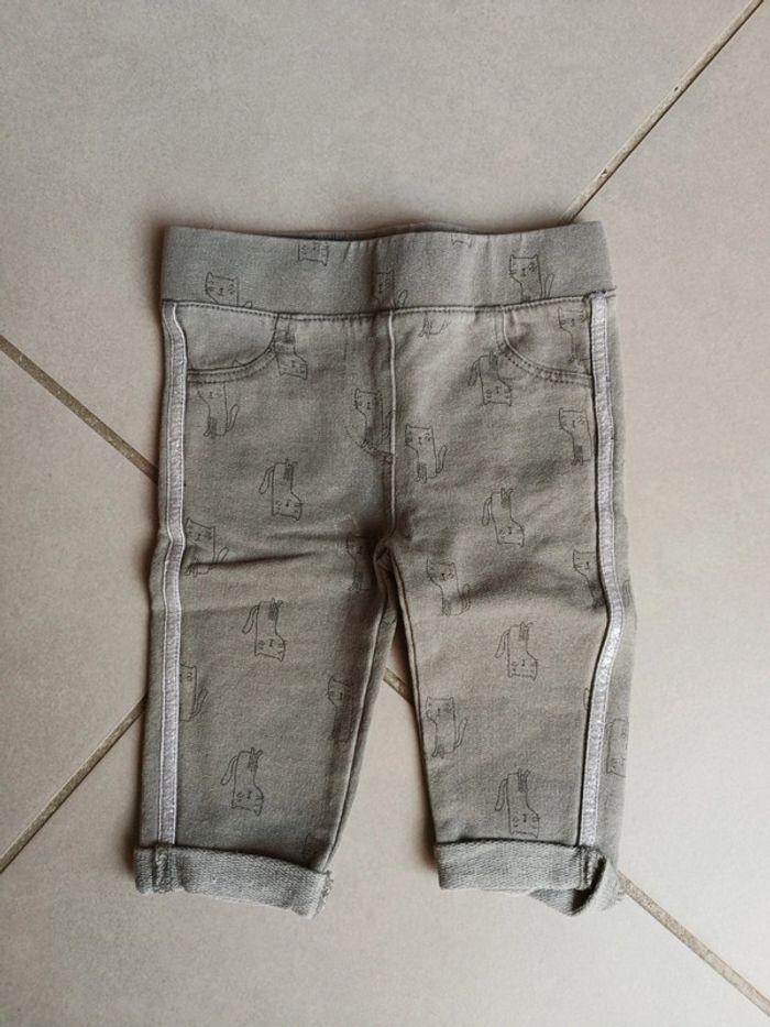 Legging/jean taille 3 mois