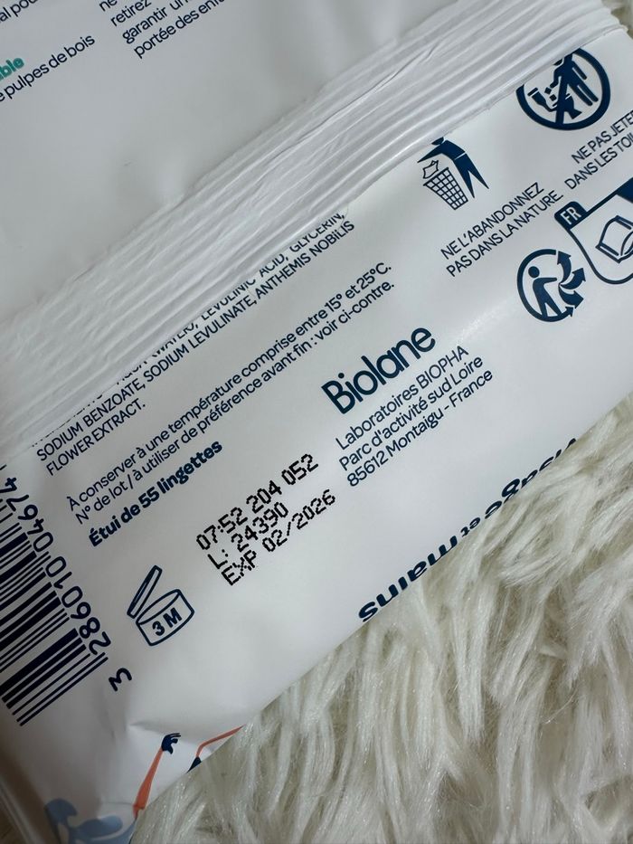 Lot de 12 paquets de 55 lingettes main et visage Biolane - photo numéro 4