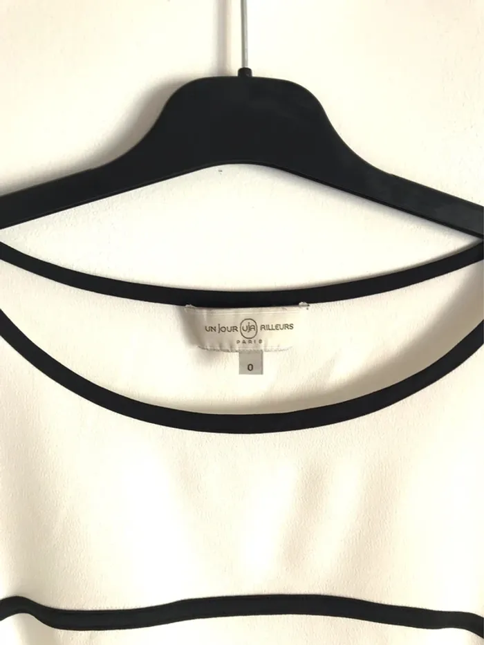 Blouse fluide transparente blanche Un jour ailleurs taille 0 - photo numéro 2