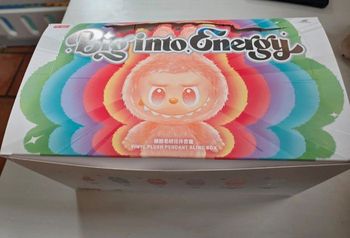 Set Big Into Energy Labubu authentique Sachets fermés