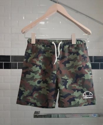 Short de bain garçon en 8/ 9 ans ellesse neuf