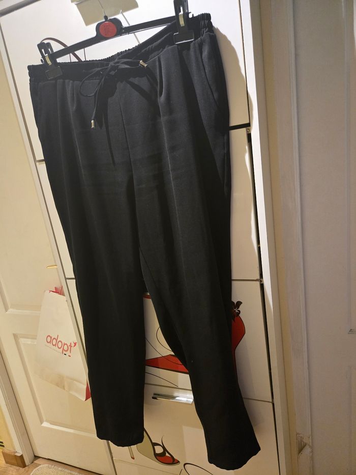 Pantalon noir à taille élastiquée T.44 Primark