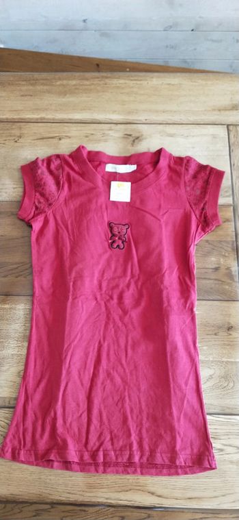 Tee- shirt Cache Cache