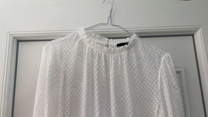 Blouse Etam blanche taille 40 - photo numéro 2
