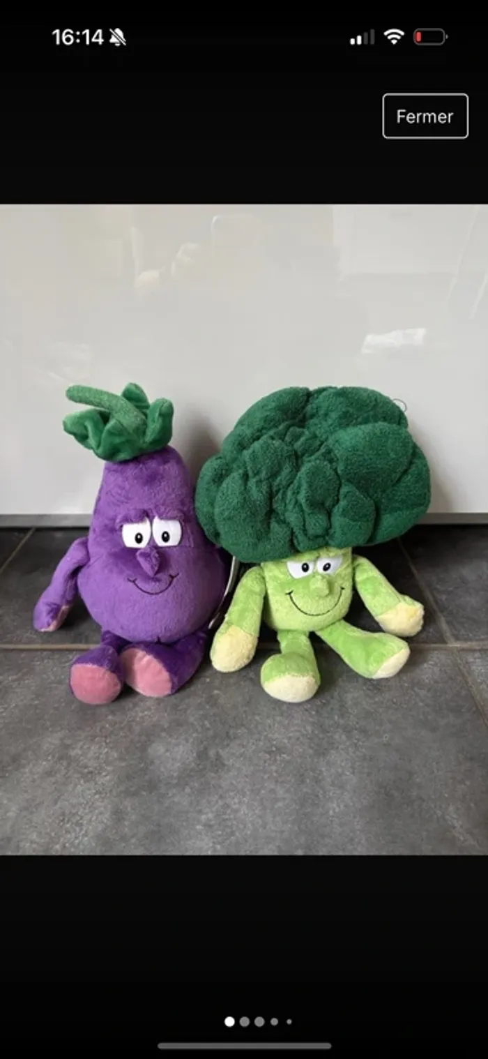 Lot de cinq peluches