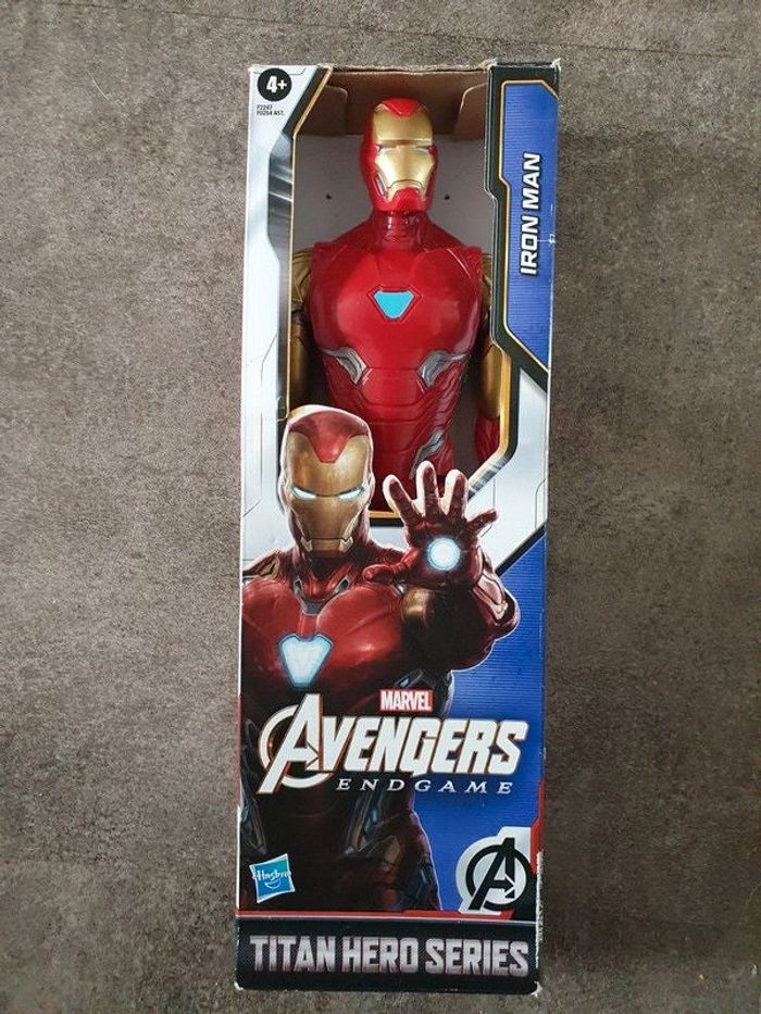 figurine avengers iron man