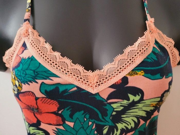 Haut Top tee shirt débardeur motifs fleurs floraux multicolore vert rose taille XS 34 coquette - photo numéro 4