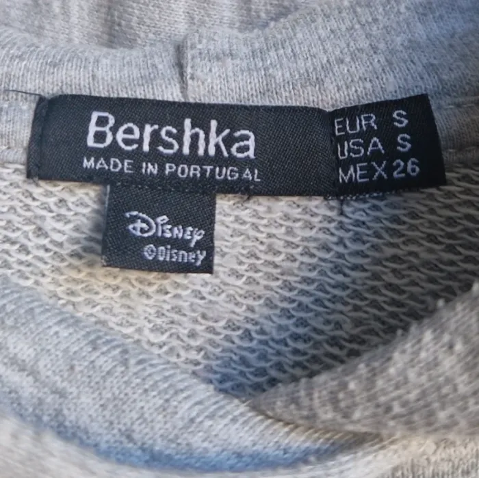 Magnifique pull court à capuche Mickey gris - Bershka - Taille S - photo numéro 4