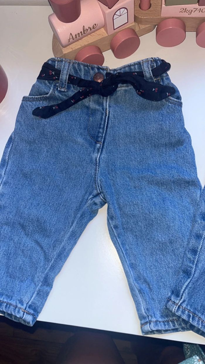Lot 2 jeans - photo numéro 2