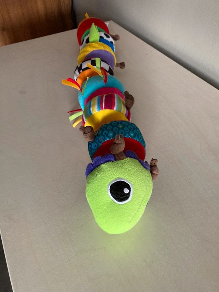 Peluches chenilles