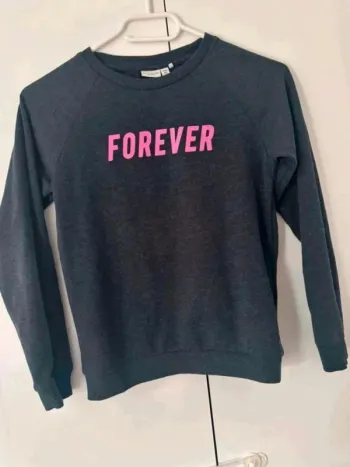 Pull léger taille 9-10 ans
