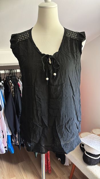 Tee shirt sans manche noir Boutique Italienne TU