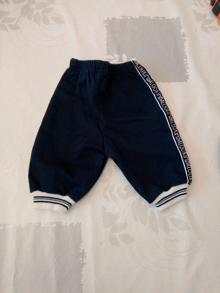 Lot 2 pantalons 6 mois - photo numéro 7