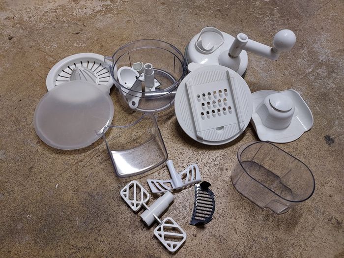 Robot culinaire manuel