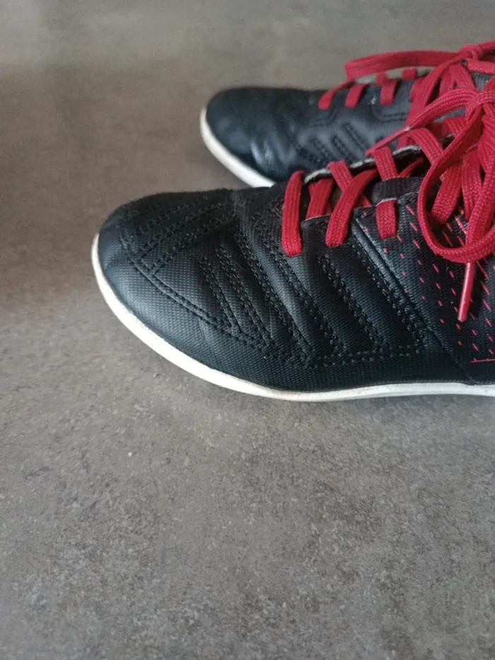 Chaussures foot crampons kipsta 31 - photo numéro 3