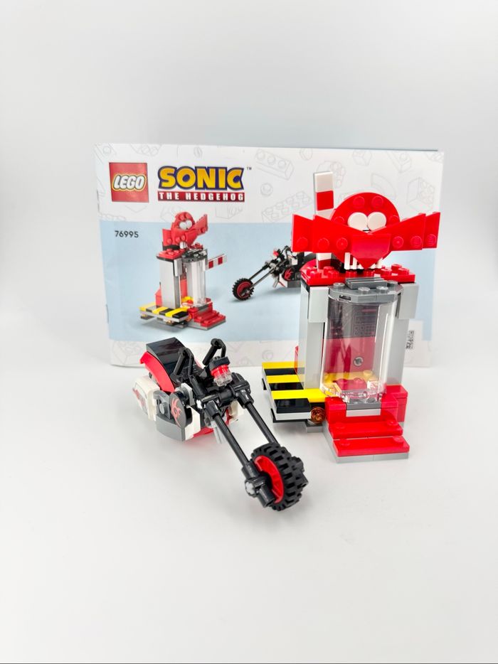 Lego Sonic The Hedgehog : La moto et Cuve Cryogénique de Shadow