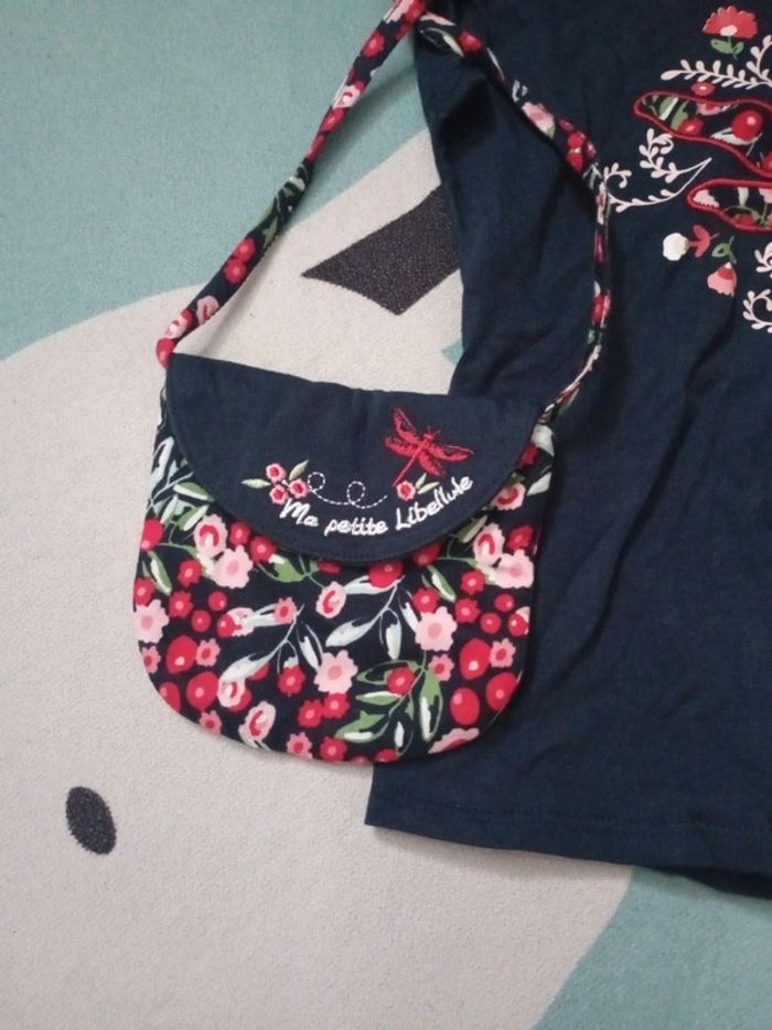 T-shirt+ sac assorti neuf 5 ans - photo numéro 3