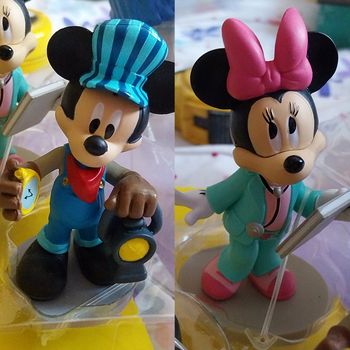 2 figurines Mickey Cheminot et Minnie Infirmière Coffret Disney