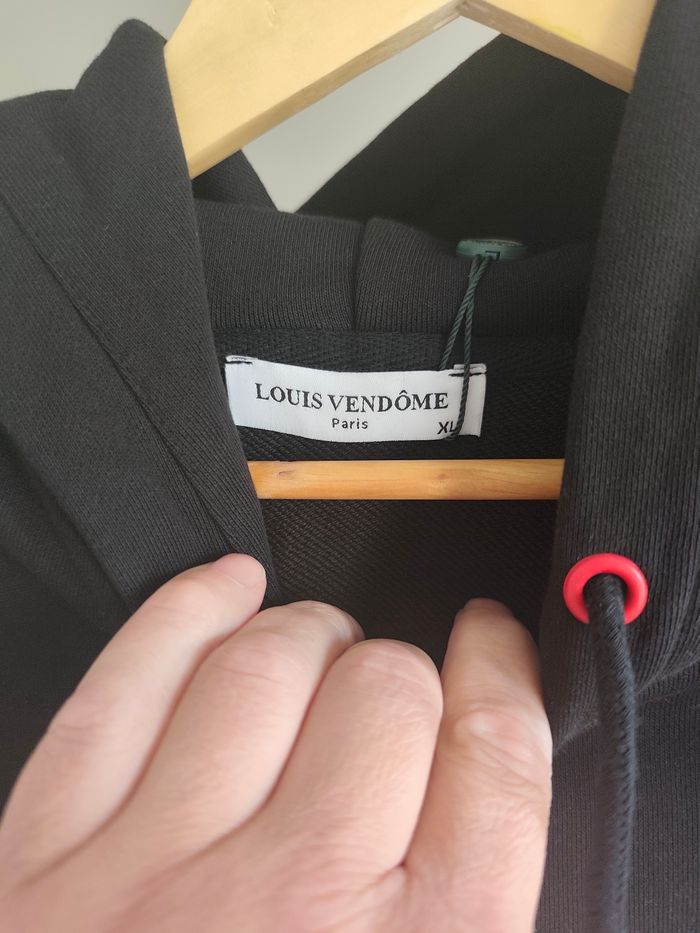Sweat à capuche Louis Vendôme Paris – motif cœur & flammes – XL/Promo - photo numéro 3