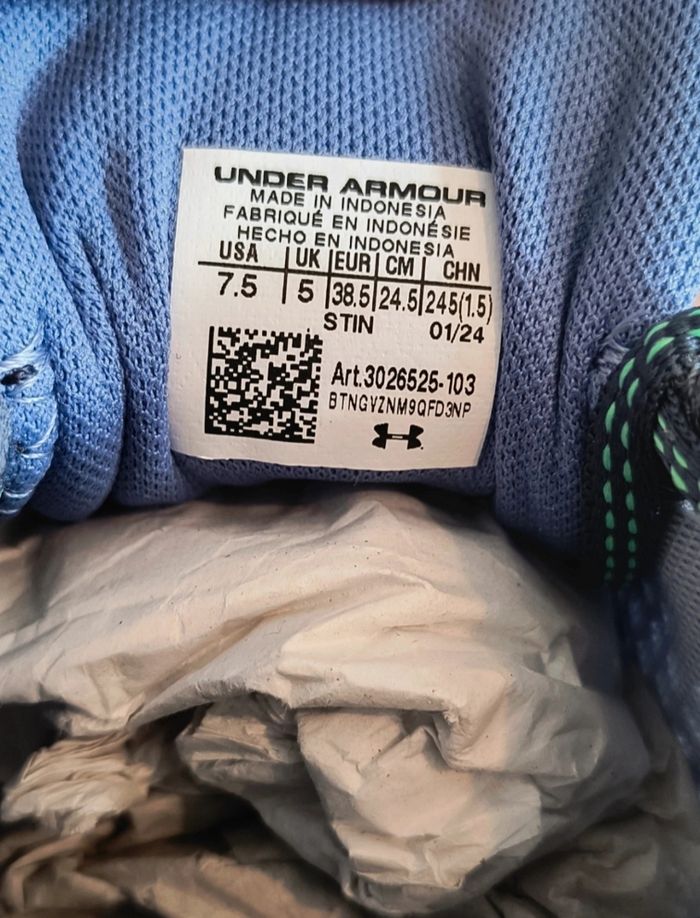 Chaussures running under armour taille 38.5 neuves - photo numéro 8