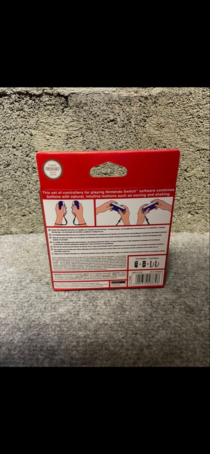 Joy-Con Nintendo Switch – facture +envoi express - photo numéro 2